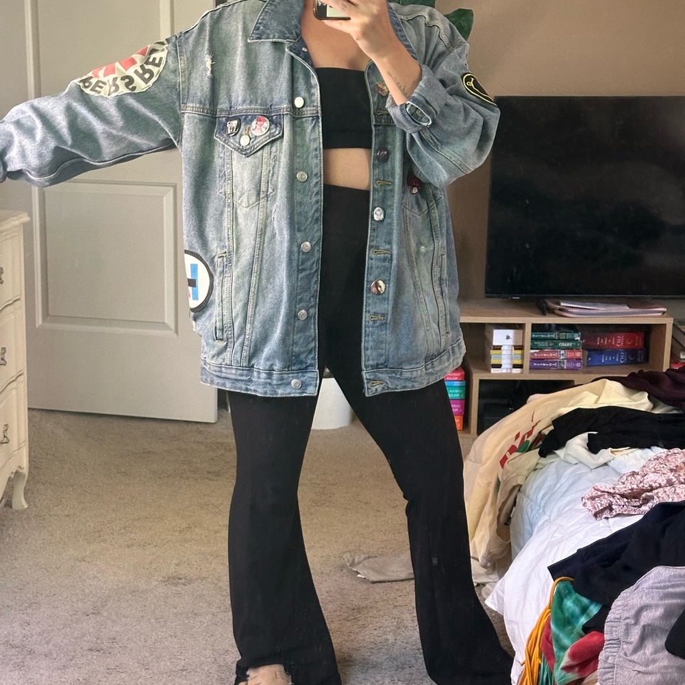 Jean jacket - Picture 8 of 13